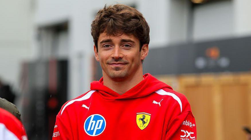 MONACO'DA ILK ANTRENMAN SEANSINDA CHARLES LECLERC ZIRVEDE!